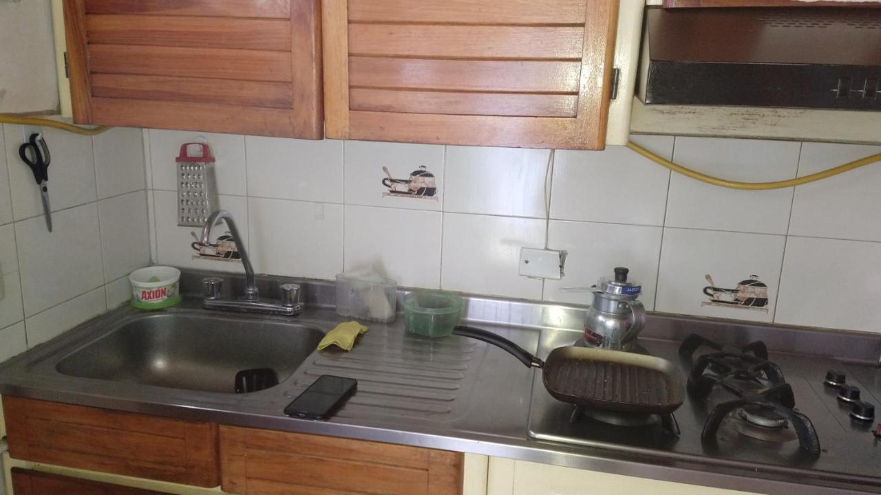 Hea Hospedaje Cerca Al Estadio Y La 70 Hotel Medellin Bagian luar foto