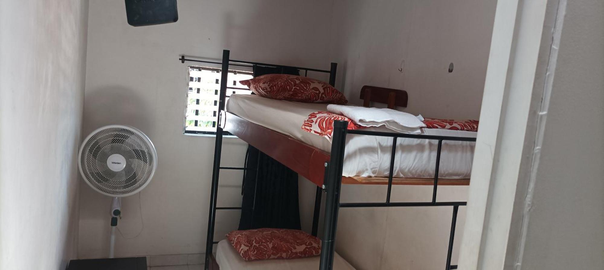 Hea Hospedaje Cerca Al Estadio Y La 70 Hotel Medellin Ruang foto